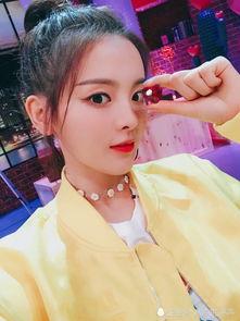 娱乐吃瓜酱正常老师夸自己,娱乐吃瓜酱对韩雪演技的深度剖析与赞誉