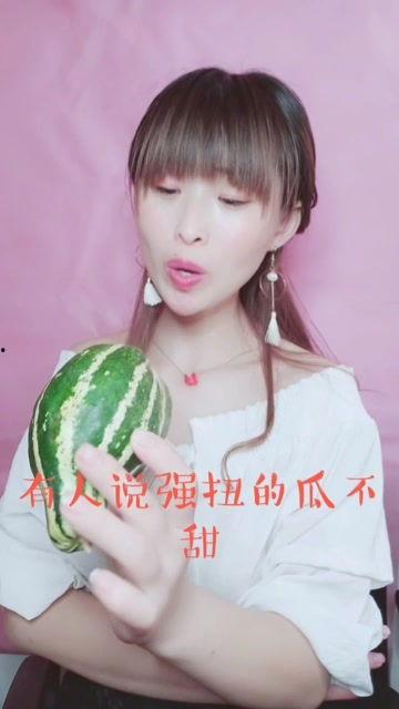 娱乐吃瓜酱重庆,从垫江酱瓜到小吃一条街的味蕾之旅