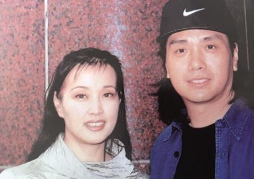 娱乐吃瓜封面如何做视频,创意与技巧解析
