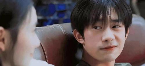 每天娱乐圈吃瓜小料,揭秘明星幕后故事