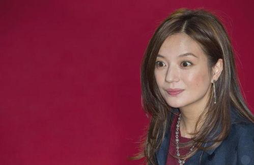 娱乐吃瓜女演员,揭秘吃瓜女演员背后的故事