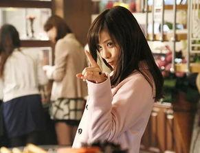 娱乐吃瓜酱32岁,揭秘娱乐圈那些不为人知的幕后故事